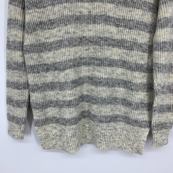 American Eagle Sweater Gray Beige Stripe Long Sleeve Knit Mock Neck - Picture 8 of 8